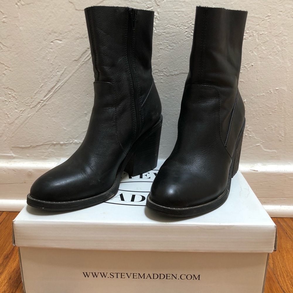 Steve Madden Calf-length Leather Boots